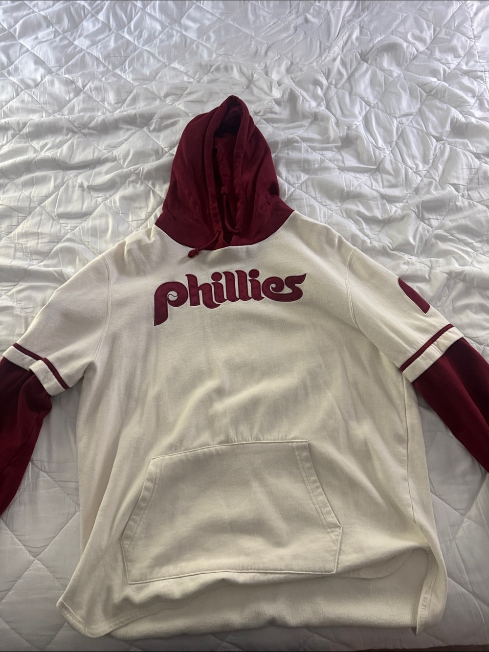 Phillies 47 Brand Sweater